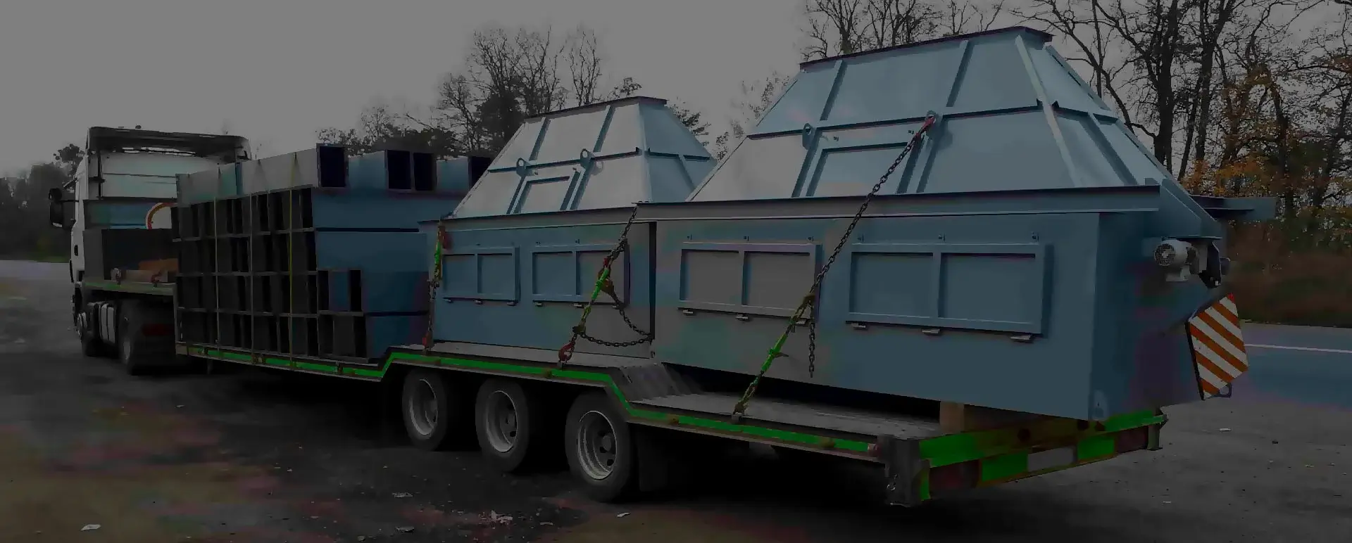 Безопасные сделки по автоперевозке в рабочем поселке имени Воровского (Центральный округ - Московская область) крупногабаритных станков и оборудования